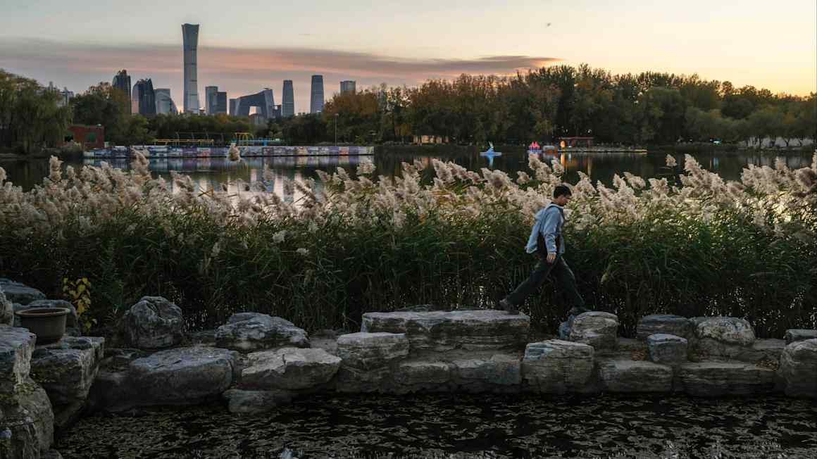 World’s biggest PE houses struggle to exit China deals