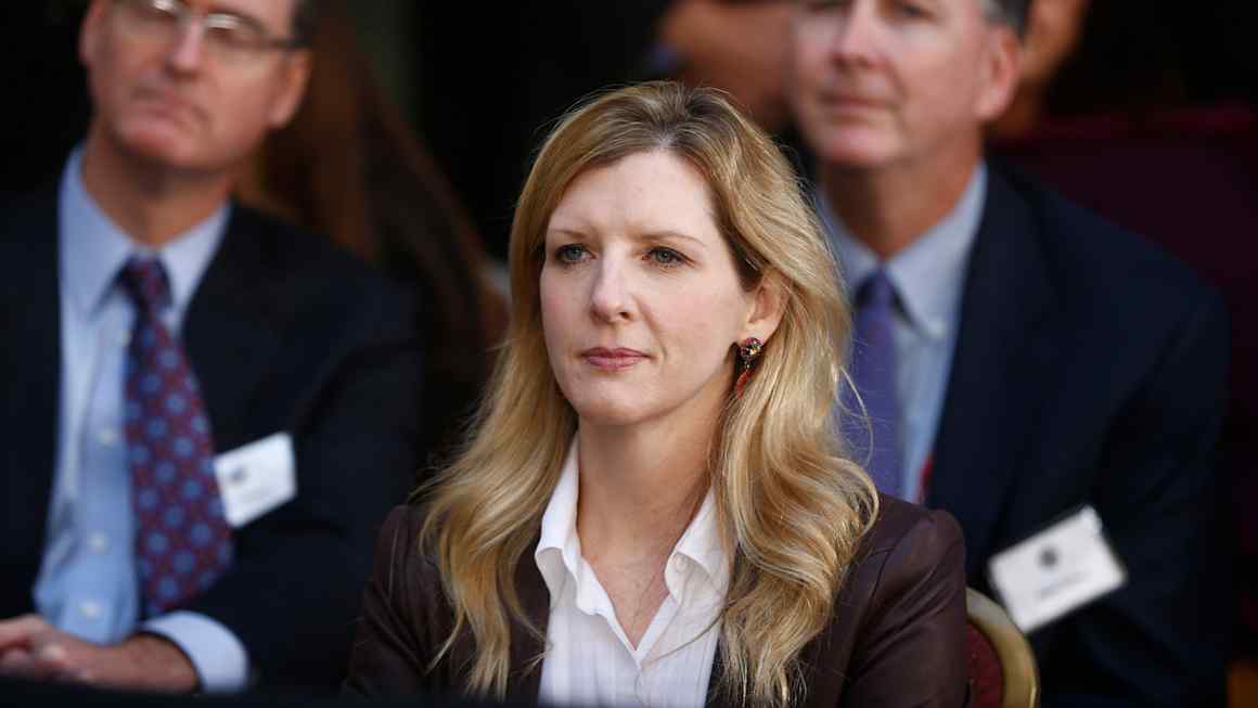 Top Goldman lawyer Kathy Ruemmler to resign over Epstein links