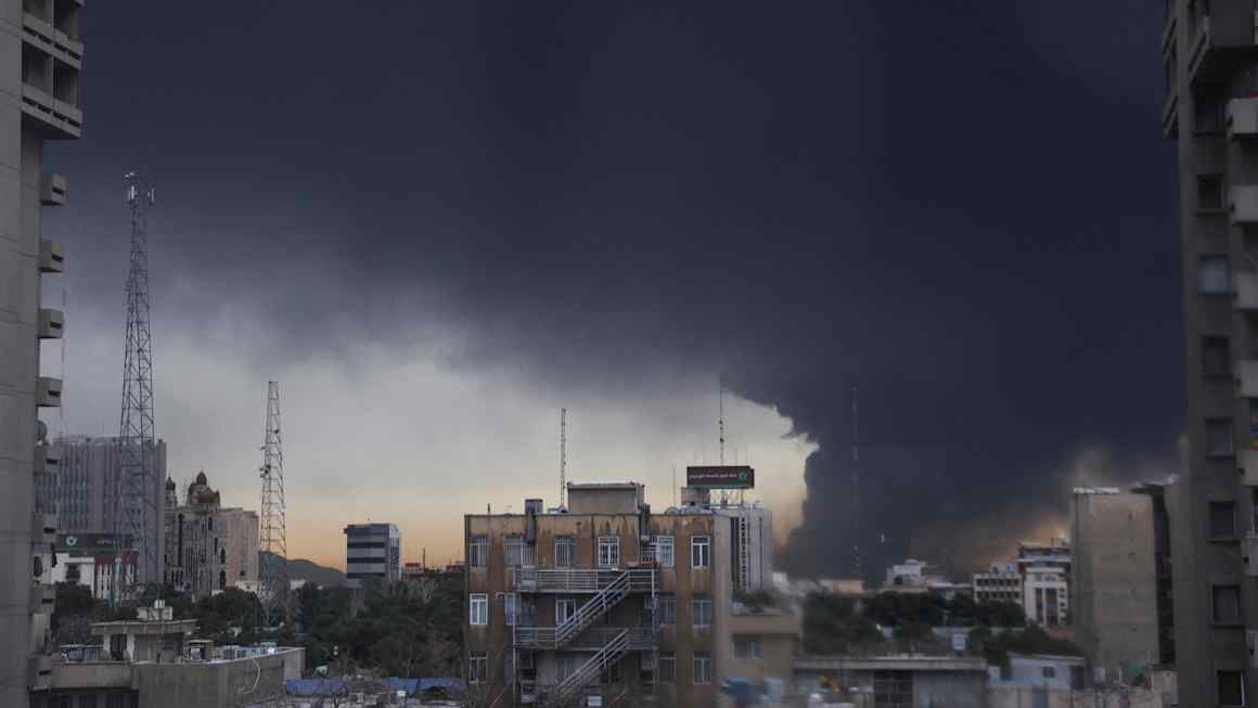 Tehran residents warned of acid rain after oil storage attack