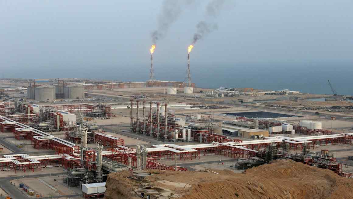 Gas price surges 30% and oil hits $114 as strikes rattle markets