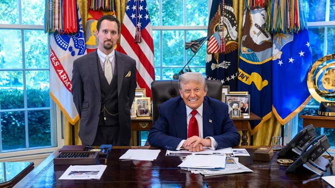 Trump ally warns US economy not strong enough to cope with Iran war