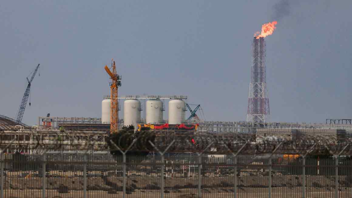 Stocks and bonds tumble as investors price in ‘protracted energy shock’