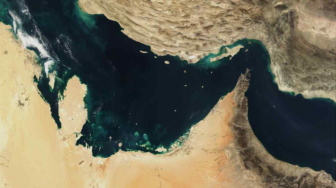 Shipping stalls as Tehran dictates terms in Hormuz