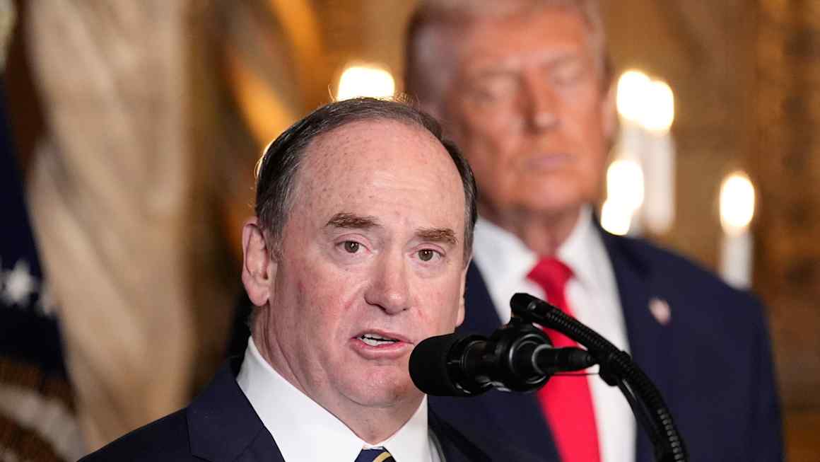 US navy secretary fired amid Iran blockade
