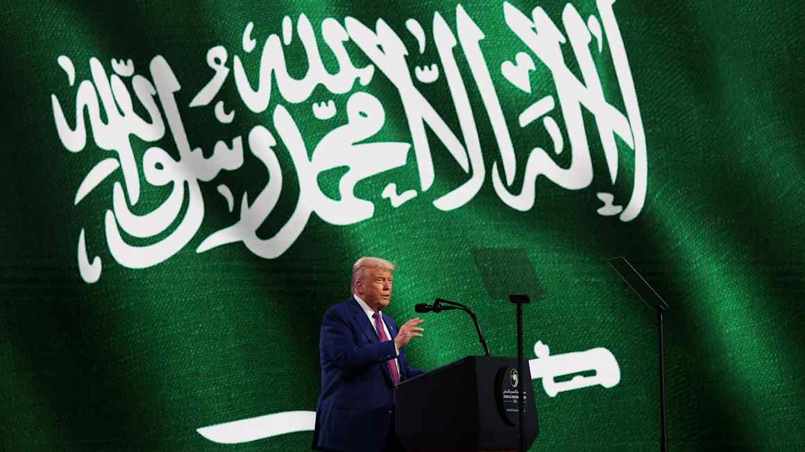 US and Saudi Arabia agree landmark nuclear energy pact