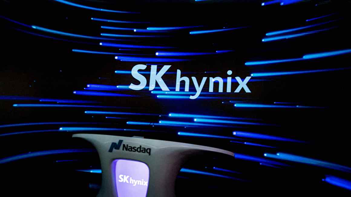 Tech rout roils markets after SK Hynix profits disappoint