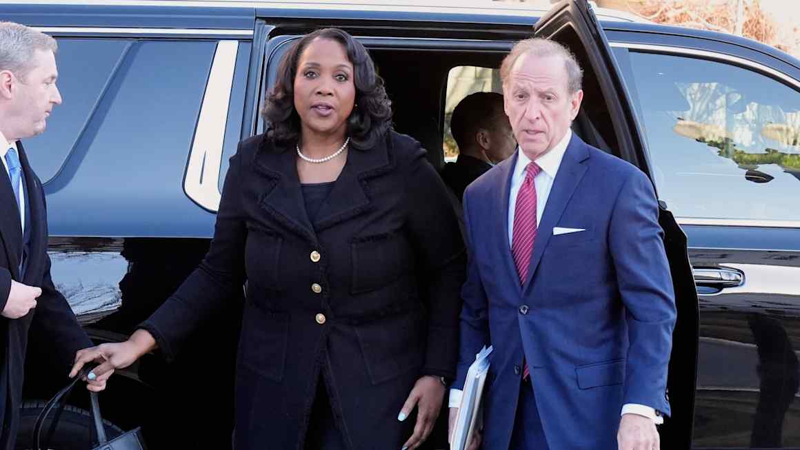 Donald Trump revives threat to sack Fed governor Lisa Cook
